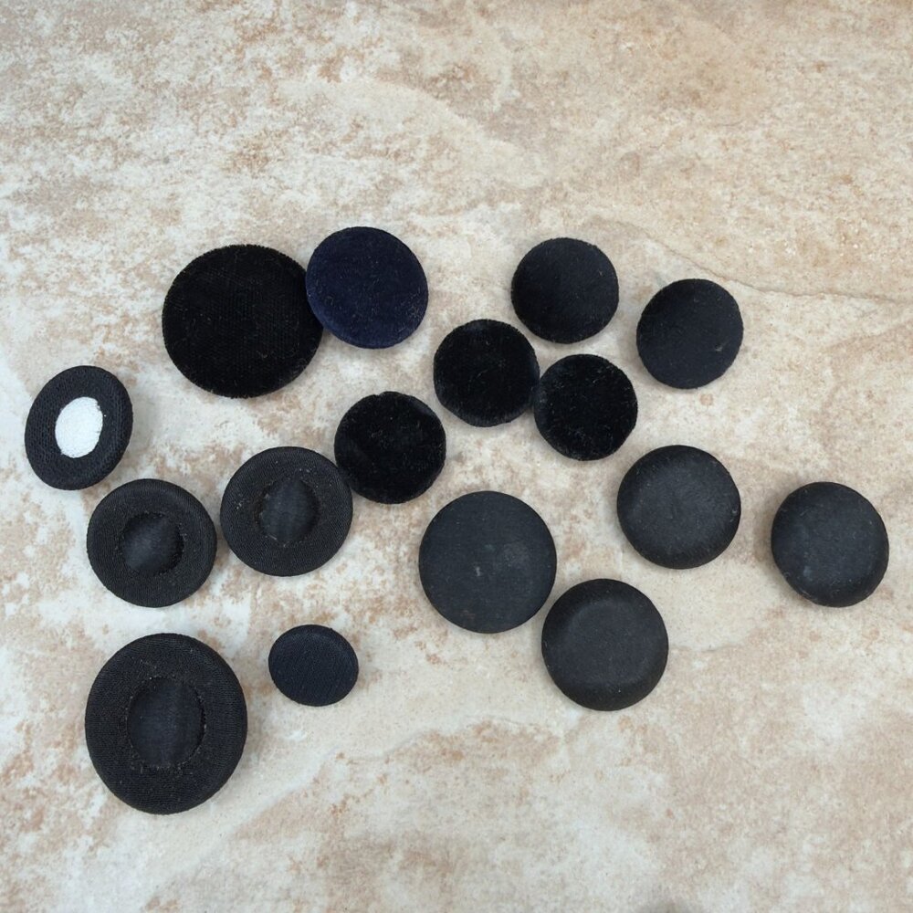 Vintage Mixed Button Lot Fabric Covered Metal Plastic Sewing Craft Variety - Picture 4 of 11